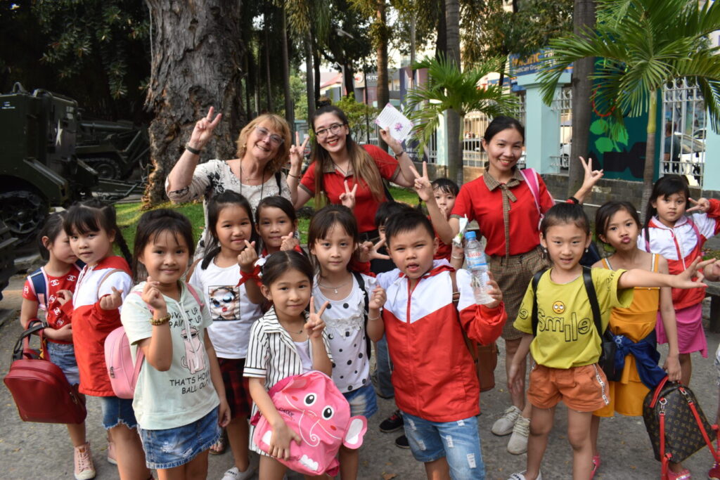 Zoe with Children in Vietnam
